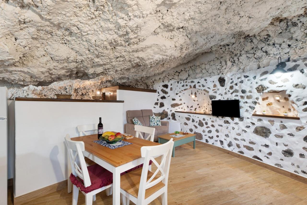 Appartamento Cueva El Desvelo Tijarafe Esterno foto